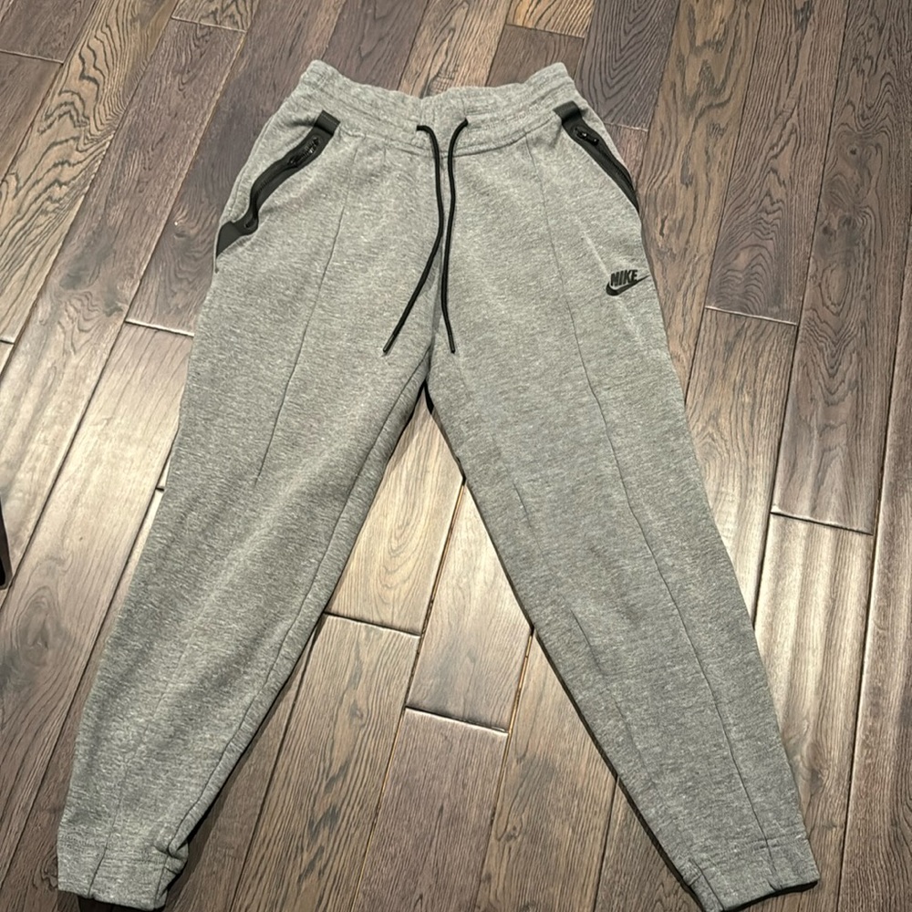 Great condition, Nike joggers